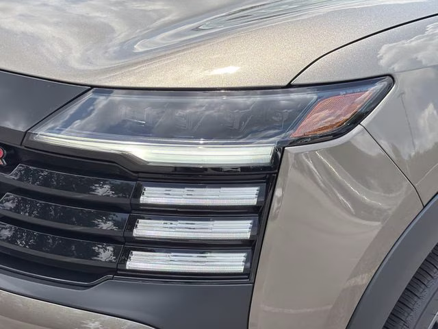 2026 Canyon Bronze Metallic Nissan Kicks SR AWD SUV