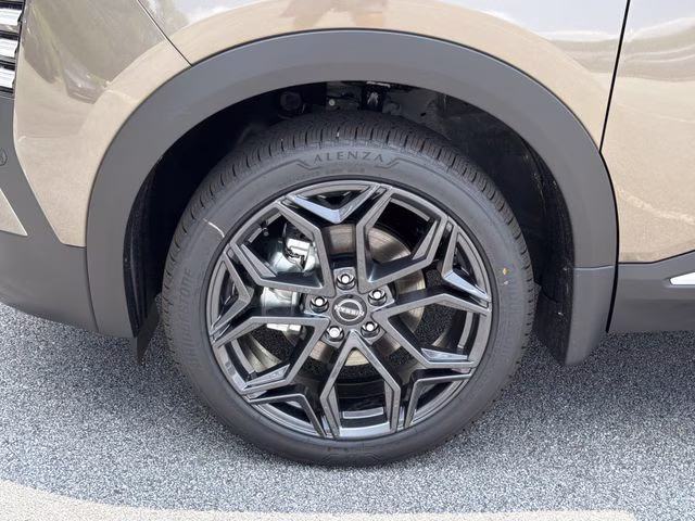 2026 Canyon Bronze Metallic Nissan Kicks SR AWD SUV