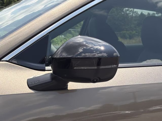 2026 Canyon Bronze Metallic Nissan Kicks SR AWD SUV