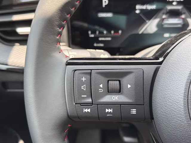 2026 Canyon Bronze Metallic Nissan Kicks SR AWD SUV