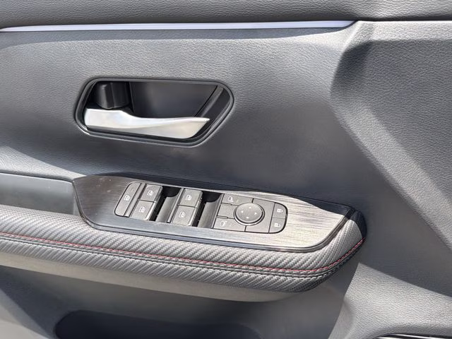 2026 Canyon Bronze Metallic Nissan Kicks SR AWD SUV
