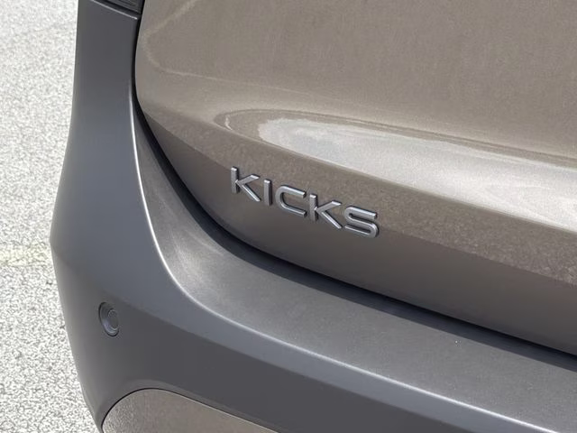 2026 Canyon Bronze Metallic Nissan Kicks SR AWD SUV