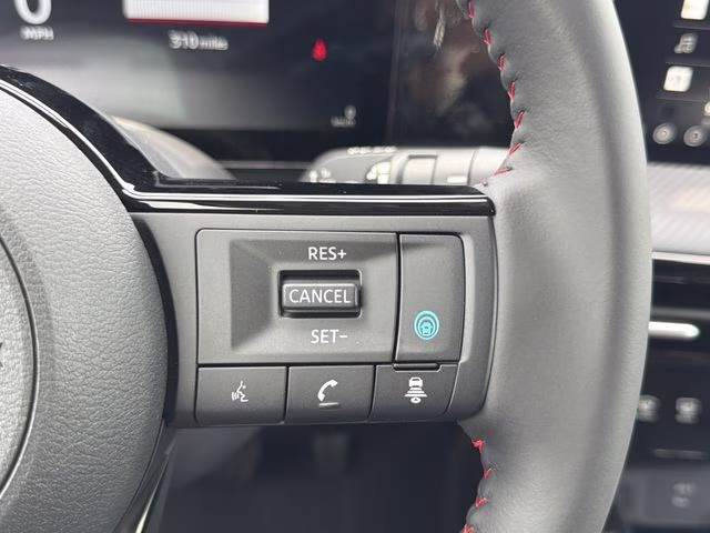 2026 Scarlet Ember Tintcoat Nissan Kicks SR AWD SUV