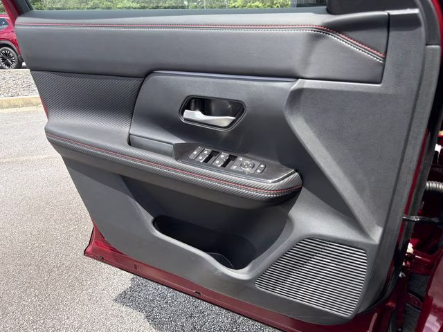 2026 Scarlet Ember Tintcoat Nissan Kicks SR AWD SUV