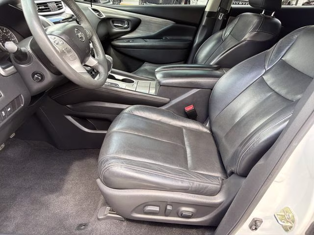 2016 Pearl White Nissan Murano Platinum FWD SUV