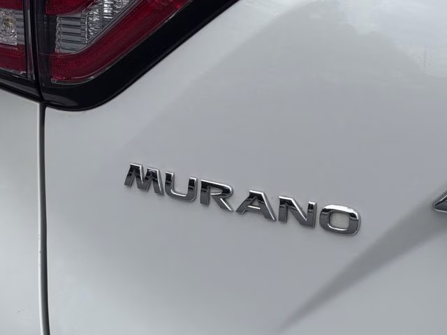 2016 Pearl White Nissan Murano Platinum FWD SUV