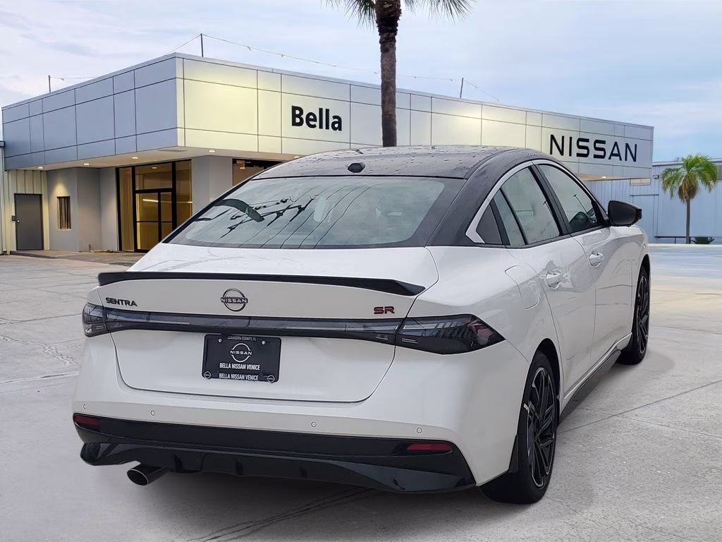 2026 Aspen White/Super Black Nissan Sentra SR FWD Sedan