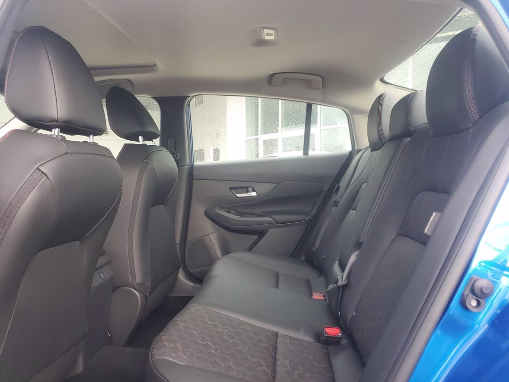 2026 Bluestone Pearl/Super Blk Nissan Sentra SR FWD Sedan