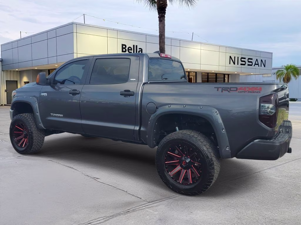 2021 Magnetic Gray Metallic Toyota Tundra SR5 4X4 Truck