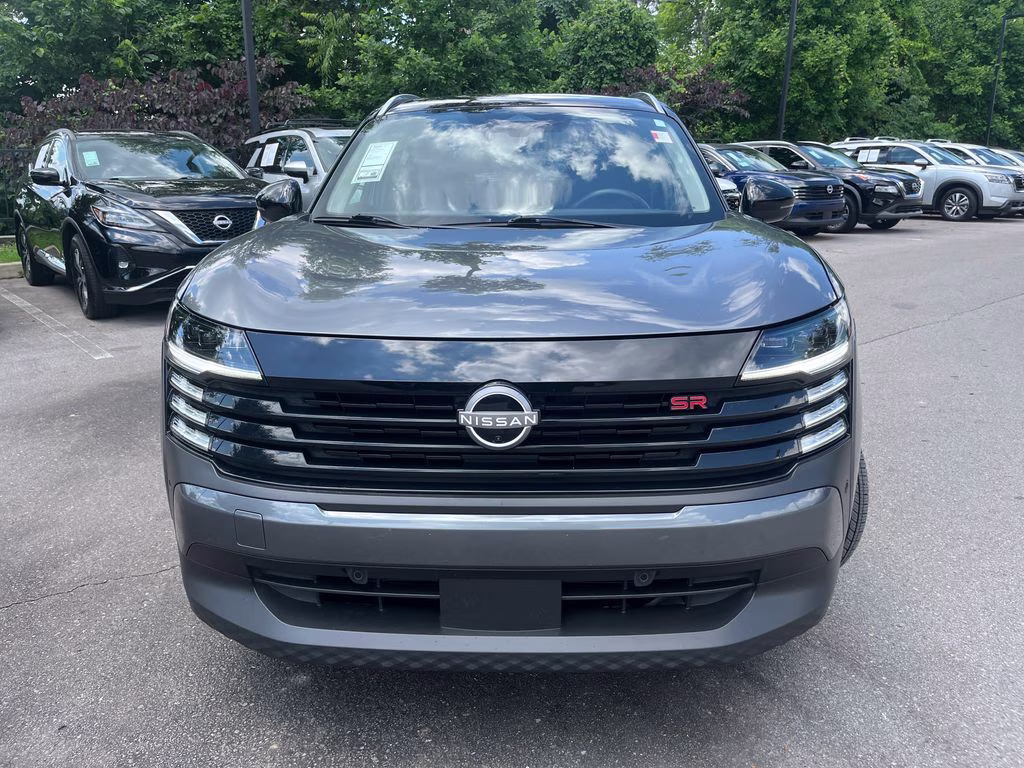 2025 Gun Metallic/Super Black Nissan Kicks SR AWD SUV