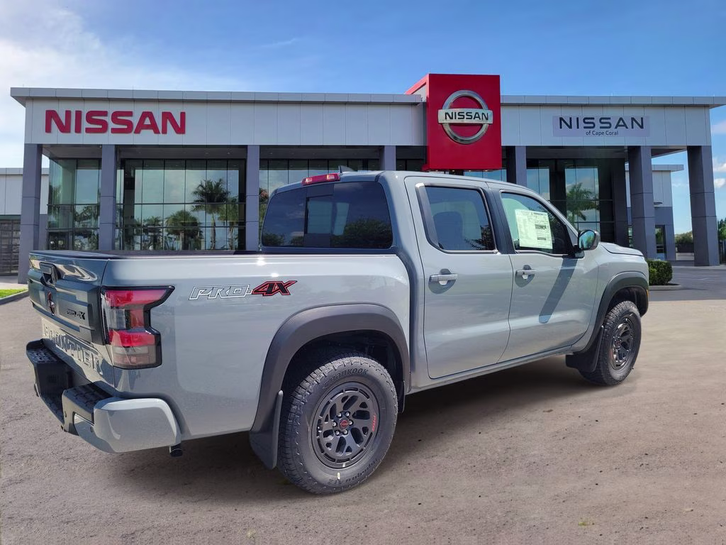 2026 Boulder Gray Pearl Nissan Frontier PRO-4X 4X4 Truck