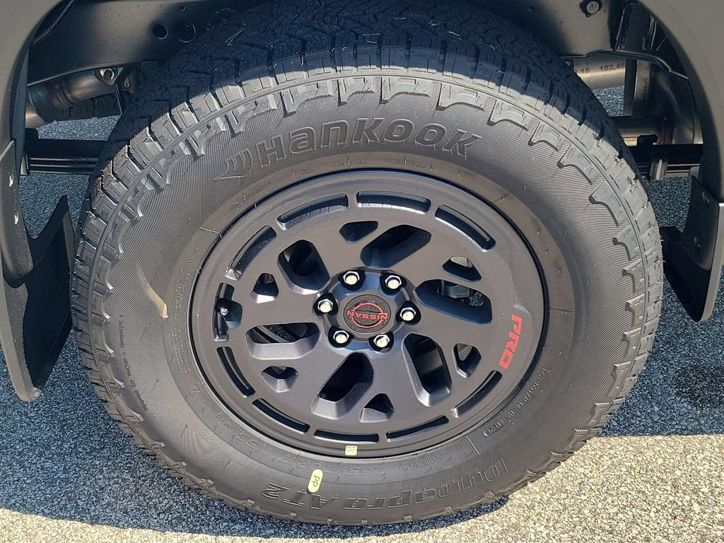 2026 Boulder Gray Pearl Nissan Frontier PRO-4X 4X4 Truck