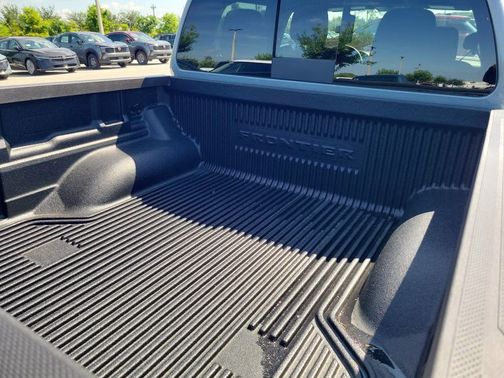 2026 Boulder Gray Pearl Nissan Frontier PRO-4X 4X4 Truck