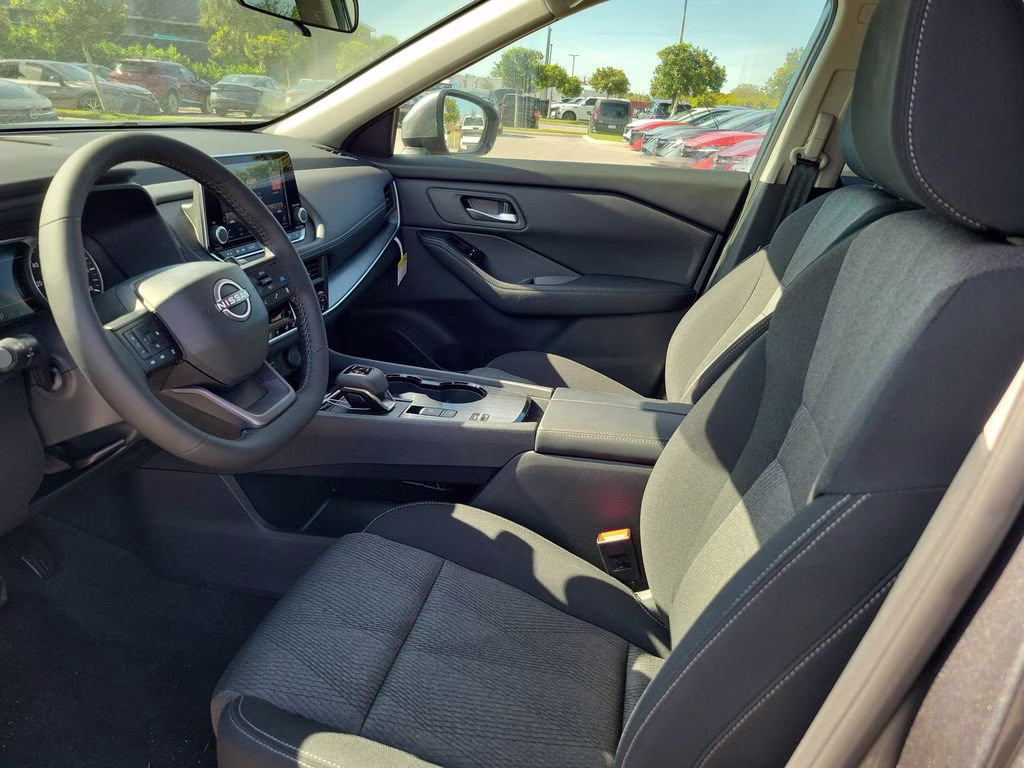 2026 Boulder Gray Pearl Nissan Rogue SV FWD SUV