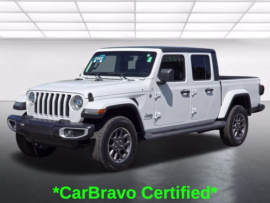2020 Bright White Clearcoat Jeep Gladiator Overland 4X4 Truck