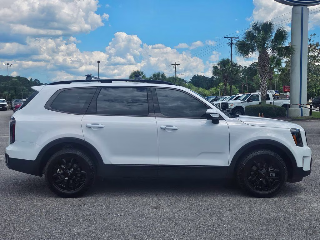 2025 Glacial White Pearl Kia Telluride EX X-Pro AWD SUV