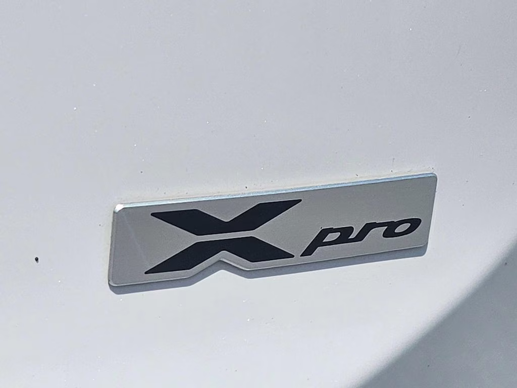 2025 Glacial White Pearl Kia Telluride EX X-Pro AWD SUV