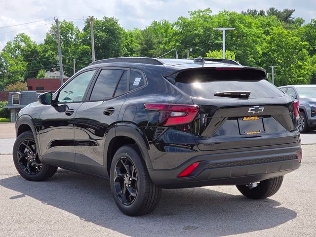 2026 Mosaic Black Metallic Chevrolet Trax LT FWD SUV