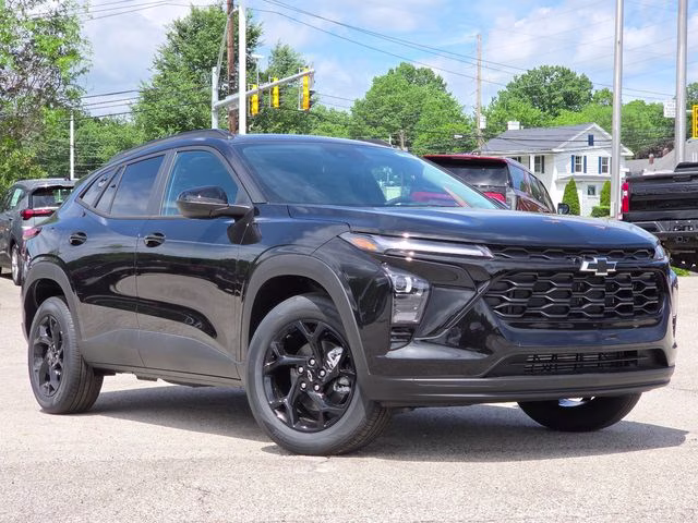 2026 Mosaic Black Metallic Chevrolet Trax LT FWD SUV