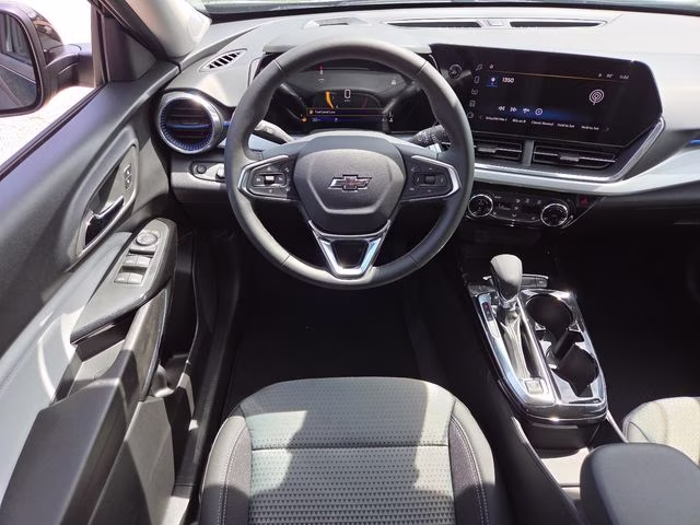 2026 Mosaic Black Metallic Chevrolet Trax LT FWD SUV