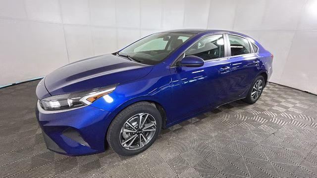 2024 Deep Sea Blue Kia Forte LXS FWD Sedan