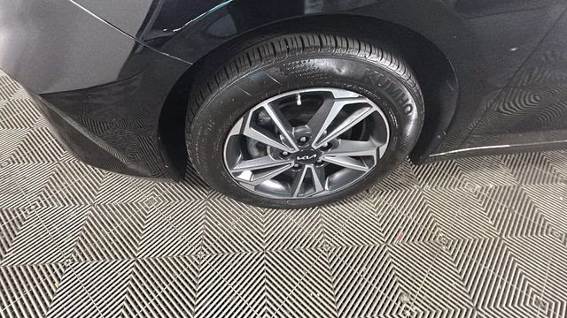 2024 Aurora Black Pearl Kia Forte LXS FWD Sedan