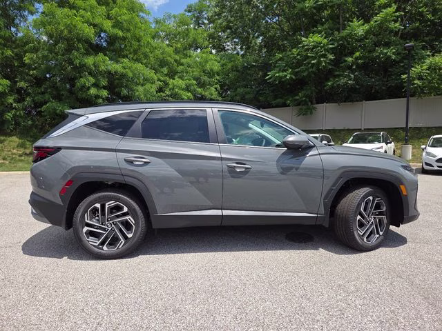 2026 Hampton Gray Hyundai Tucson SEL Plus AWD SUV