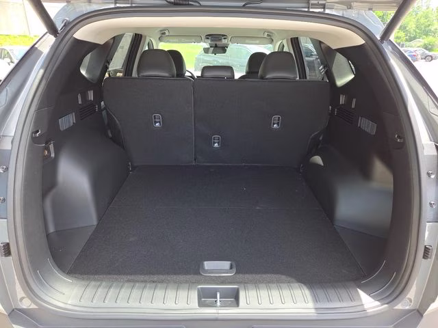 2026 Hampton Gray Hyundai Tucson SEL Plus AWD SUV