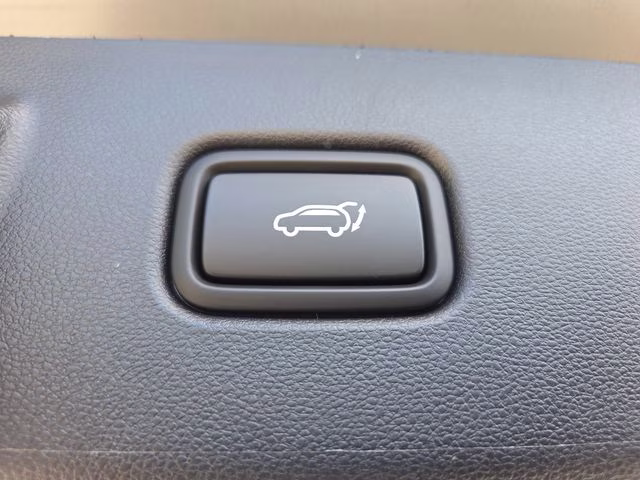 2026 Hampton Gray Hyundai Tucson SEL Plus AWD SUV