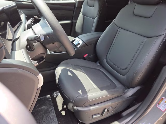 2026 Hampton Gray Hyundai Tucson SEL Plus AWD SUV