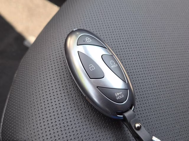 2026 Hampton Gray Hyundai Tucson SEL Plus AWD SUV