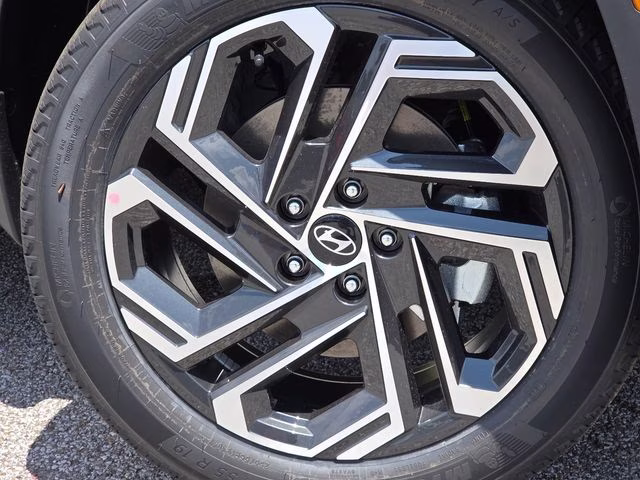 2026 Hampton Gray Hyundai Tucson SEL Plus AWD SUV