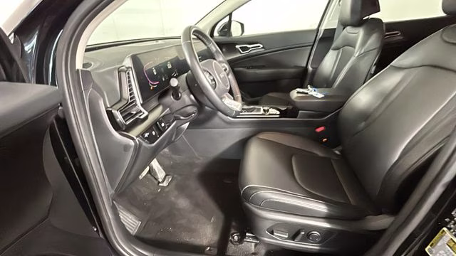 2025 Ebony Black Kia Sportage EX AWD SUV