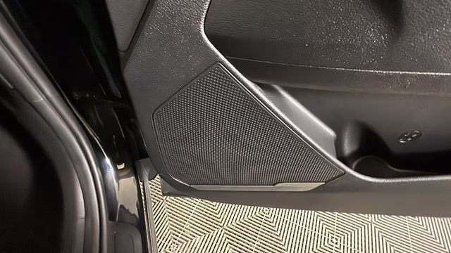 2025 Ebony Black Kia Sportage EX AWD SUV