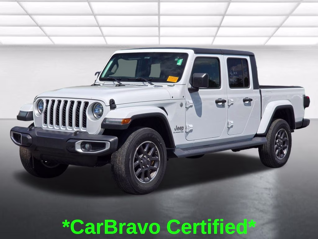 2020 Bright White Clearcoat Jeep Gladiator Overland 4X4 Truck