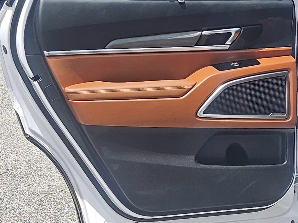 2025 Glacial White Pearl Kia Telluride EX X-Pro AWD SUV