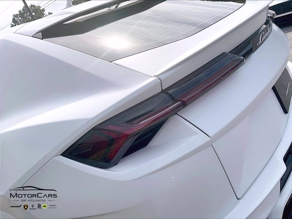 2024 New Bianco Monocerus Matt Lamborghini Urus S AWD SUV