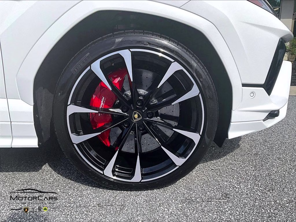 2024 New Bianco Monocerus Matt Lamborghini Urus S AWD SUV