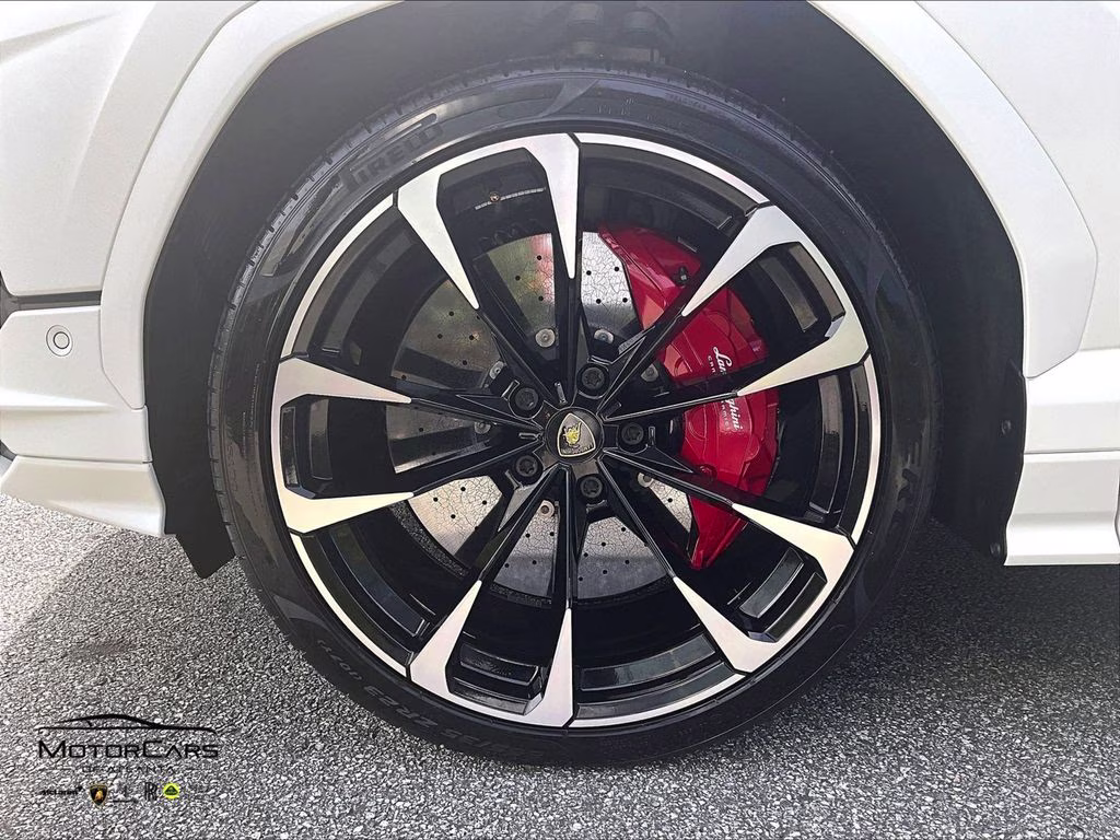 2024 New Bianco Monocerus Matt Lamborghini Urus S AWD SUV