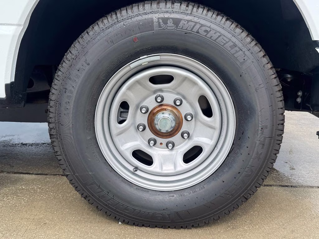 2026 Oxford White Ford Super Duty F-250 SRW XL RWD Truck