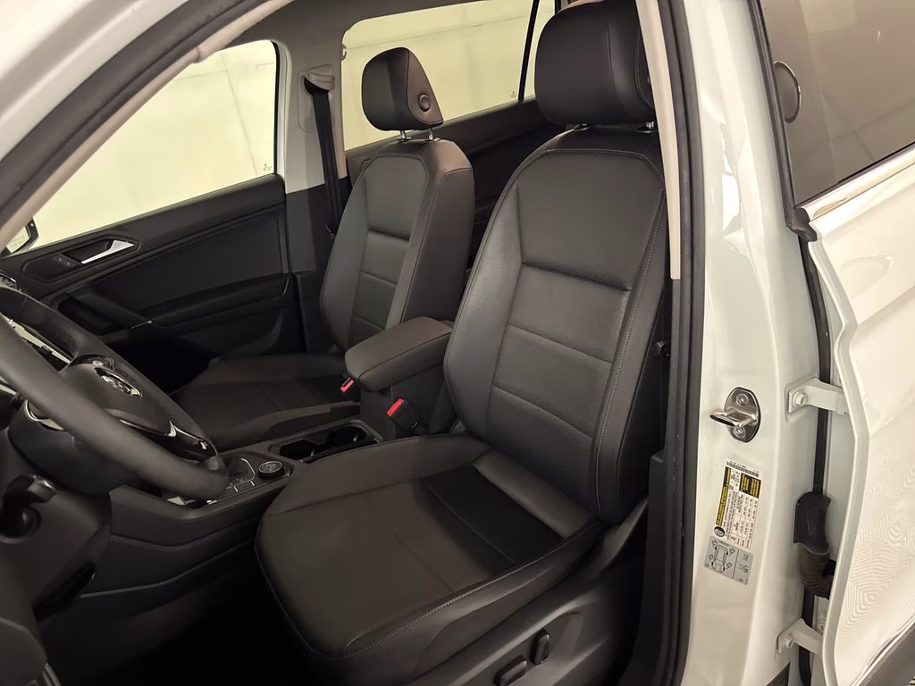 2020 Pure White Volkswagen Tiguan 2.0T SE AWD SUV