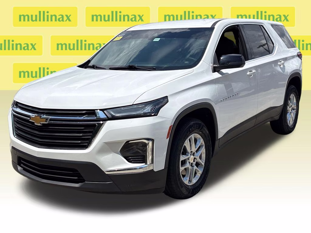 2023 Summit White Chevrolet Traverse LS FWD SUV