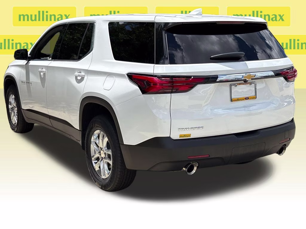 2023 Summit White Chevrolet Traverse LS FWD SUV