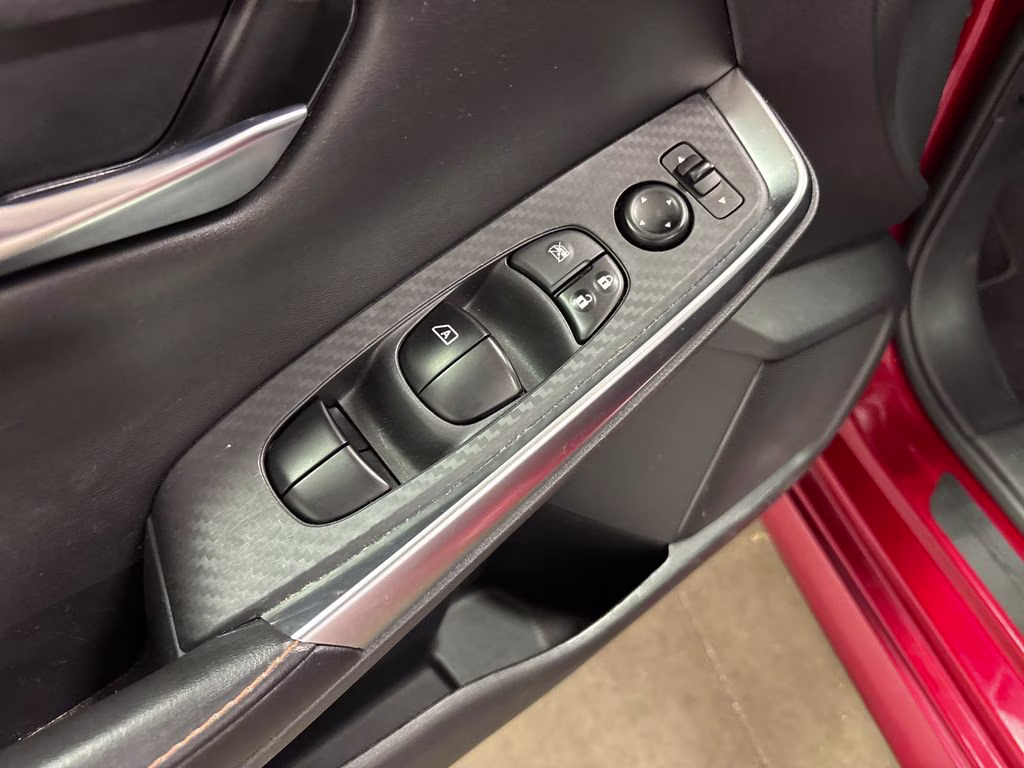 2022 Scarlet Ember Tintcoat Nissan Sentra SR FWD Sedan