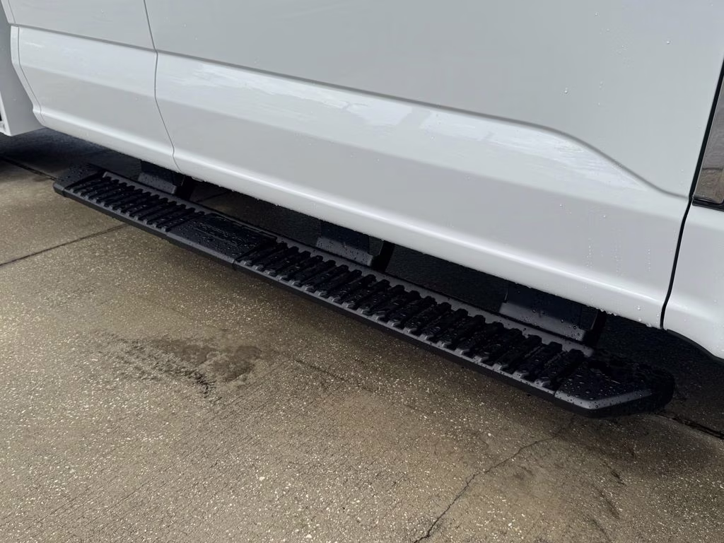 2026 Oxford White Ford Super Duty F-250 SRW XL RWD Truck