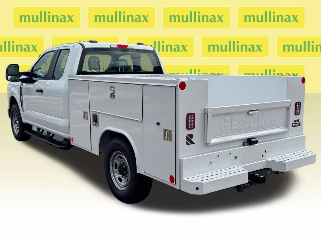 2026 Oxford White Ford Super Duty F-250 SRW XL RWD Truck