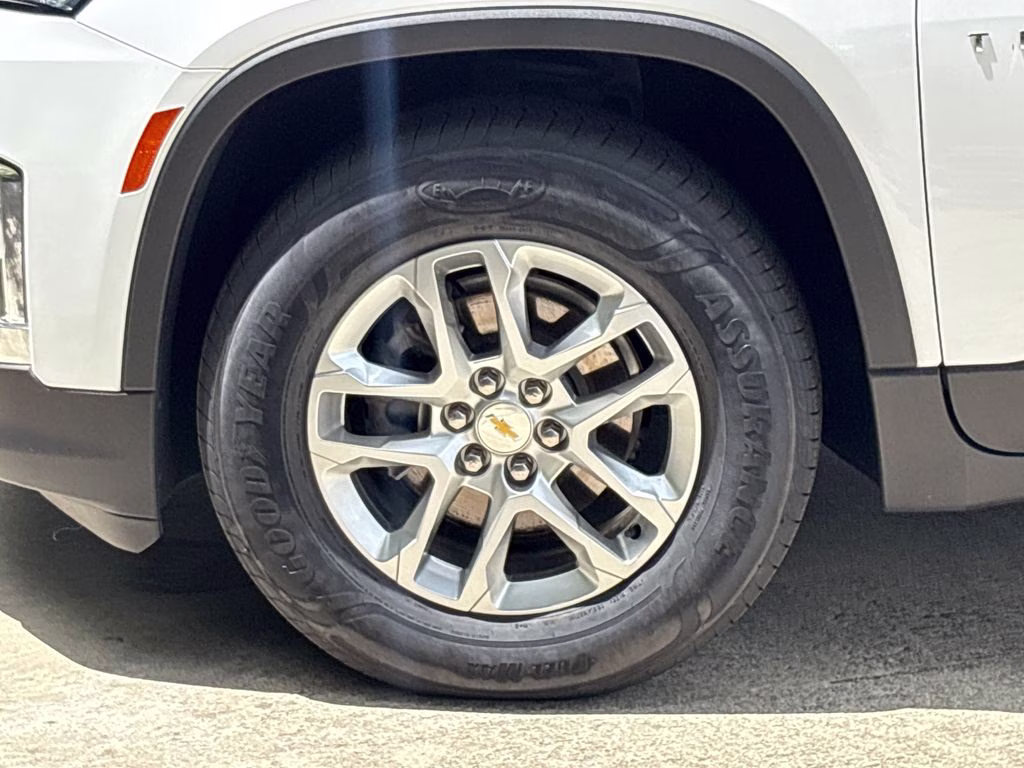 2023 Summit White Chevrolet Traverse LS FWD SUV