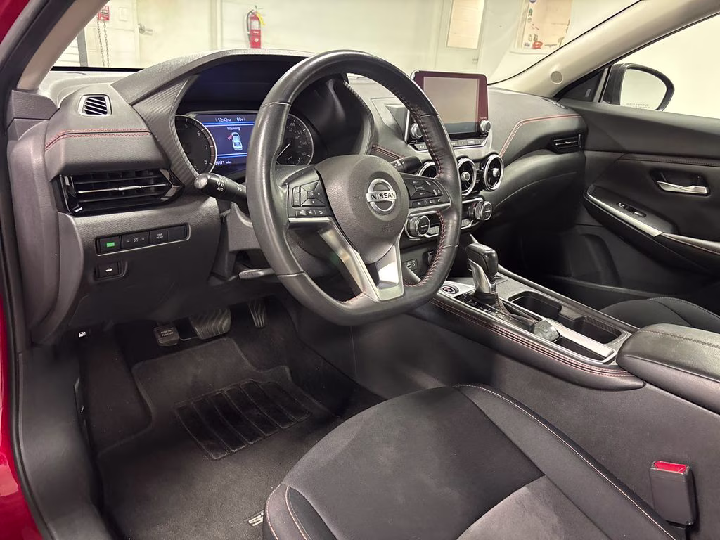 2022 Scarlet Ember Tintcoat Nissan Sentra SR FWD Sedan