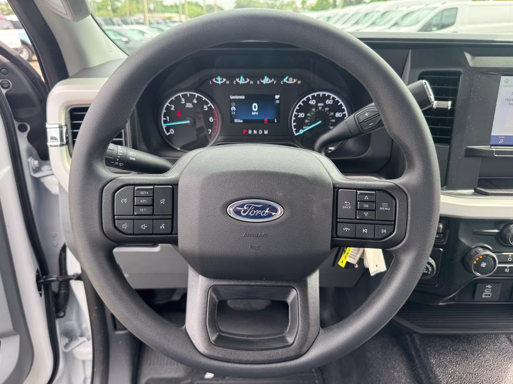 2026 Oxford White Ford Super Duty F-250 SRW XL RWD Truck