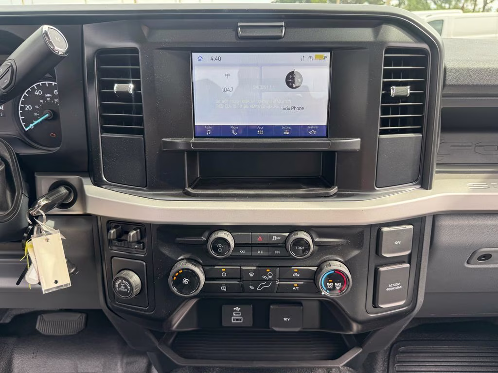 2026 Oxford White Ford Super Duty F-250 SRW XL RWD Truck